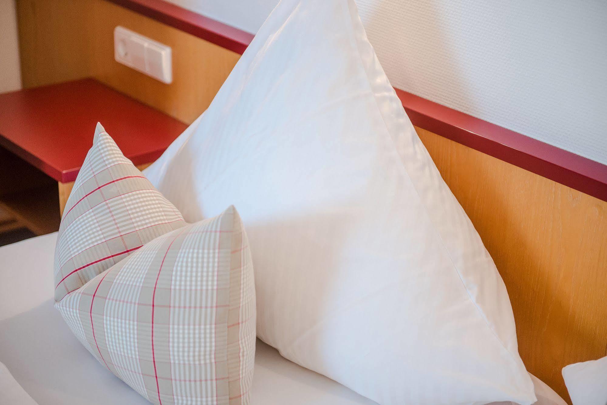 Hotel Zum Rössle 3*