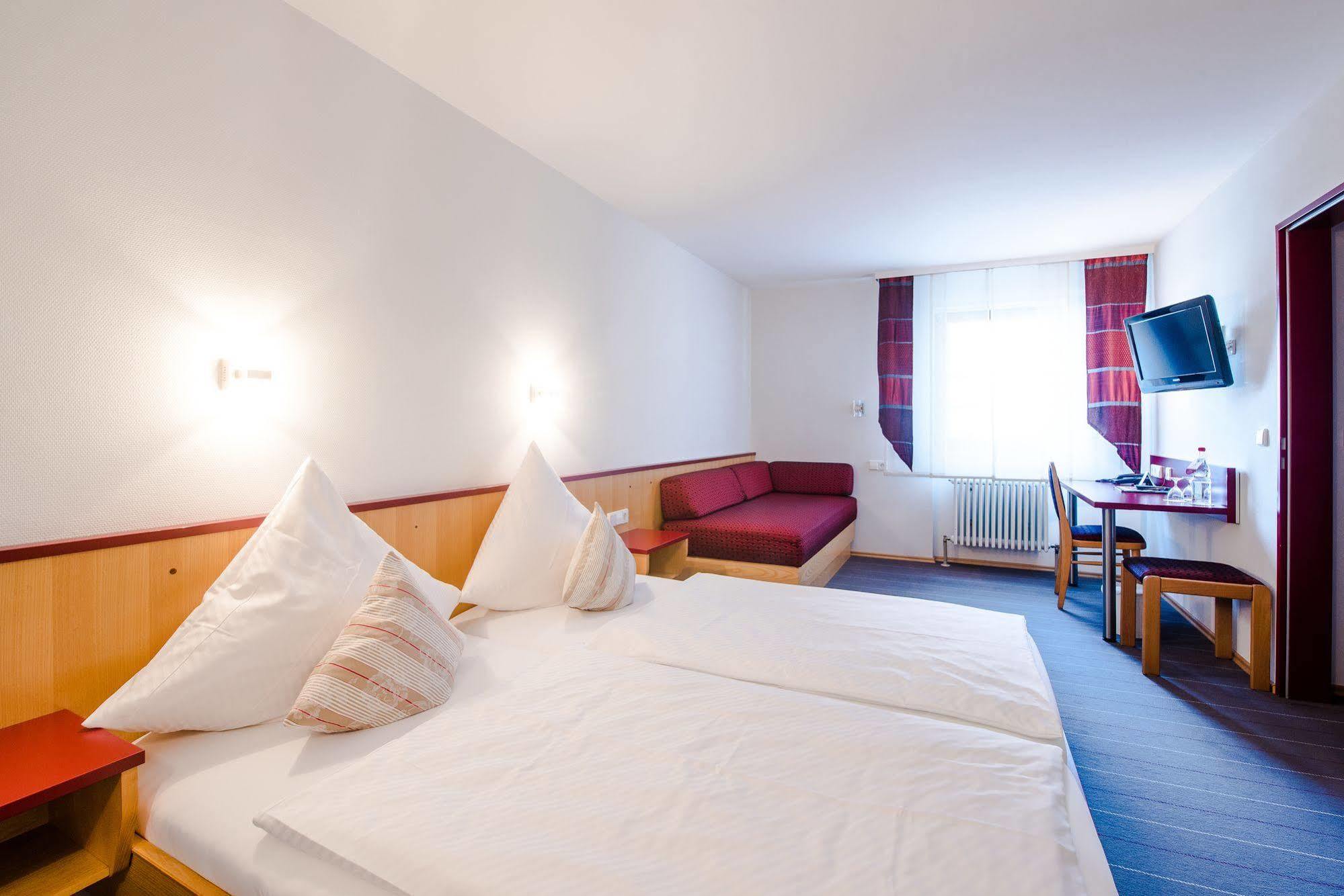 Zum Roessle 3* Altenstadt (Swabia)