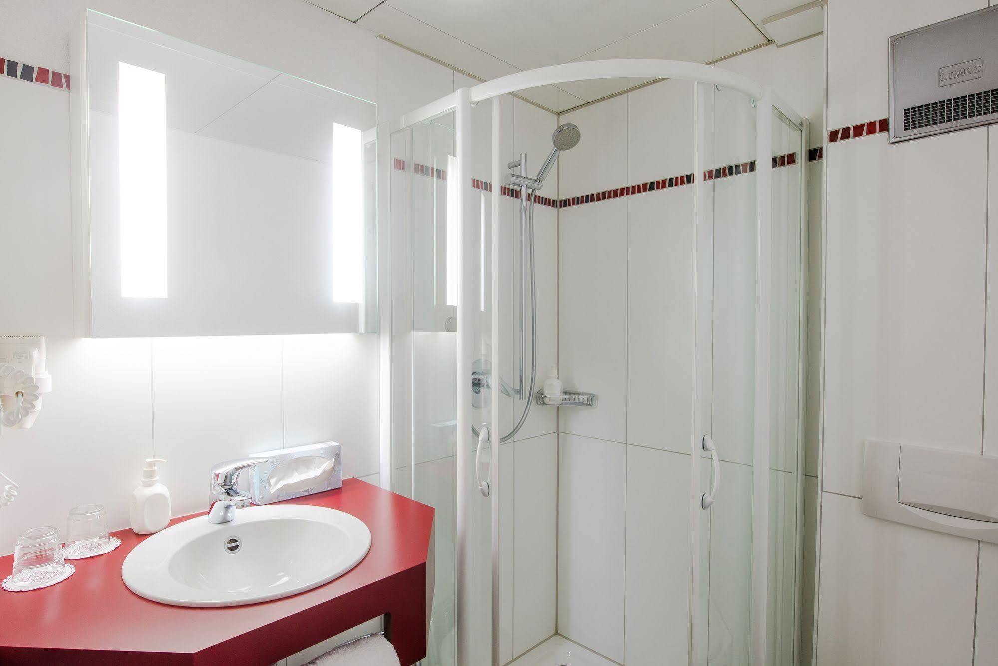 Hotel Zum Roessle 3*